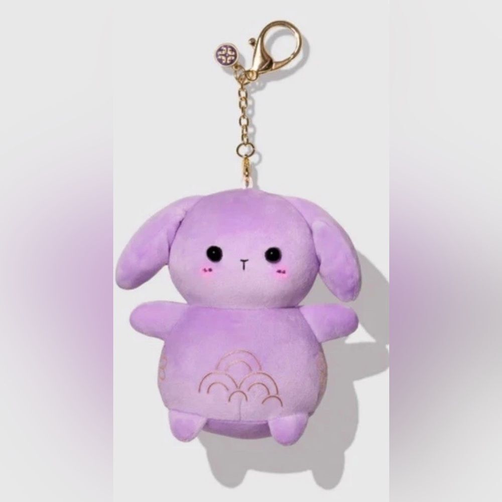 NEW Tatcha Limited Edition Jiyu Bunny Keychain Collectible Seal Bag Purse Charm